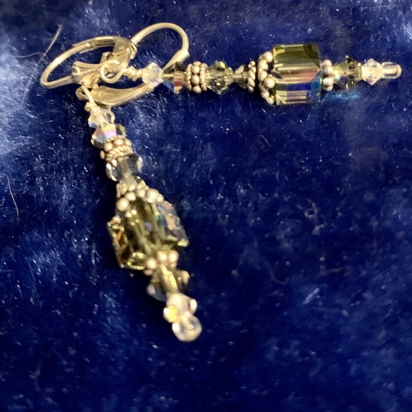 Swarovski Crystals made w/ 925 Sterling Silver ❣️ - Picture 8 of 8